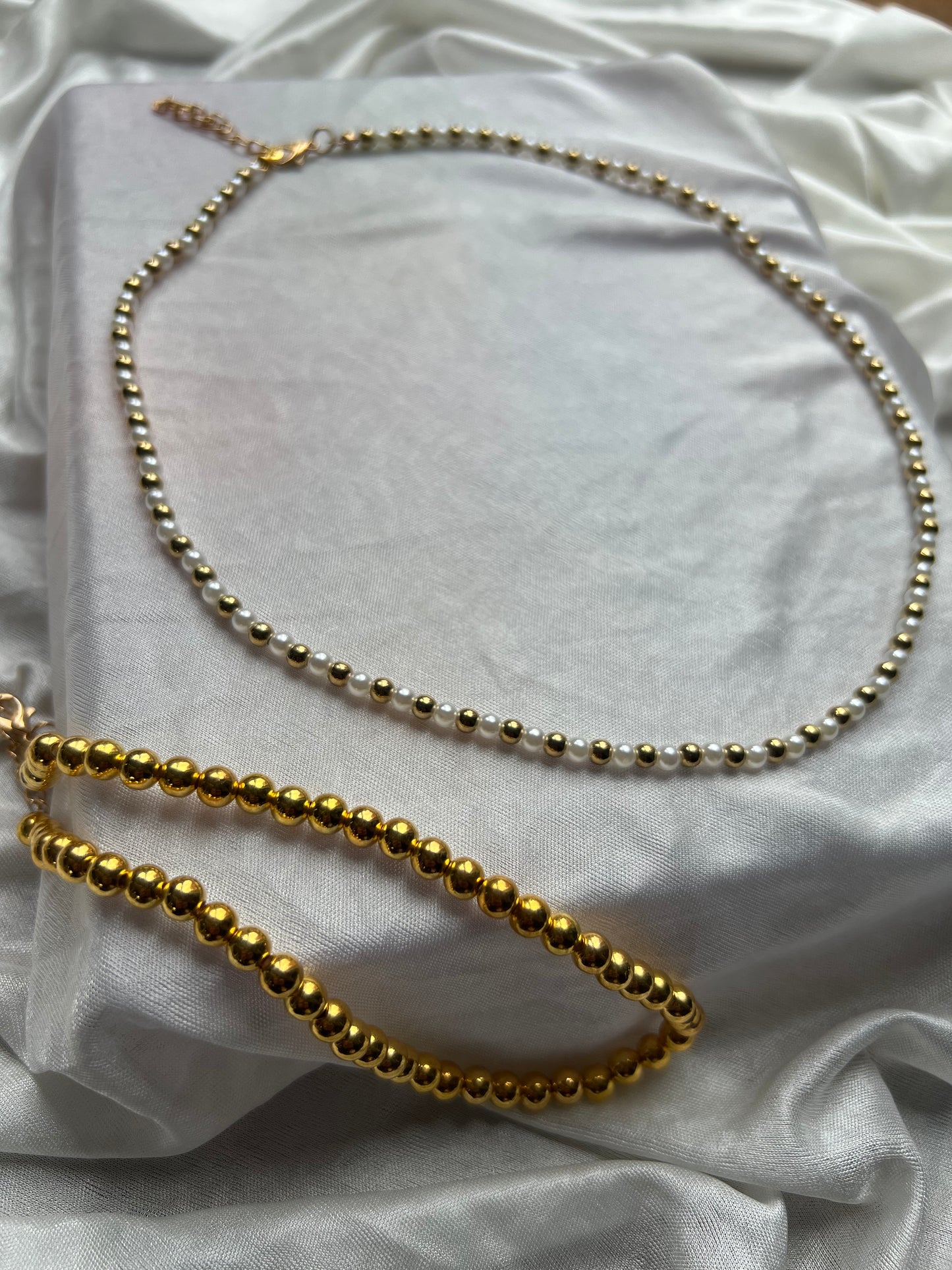 Golden wisper
